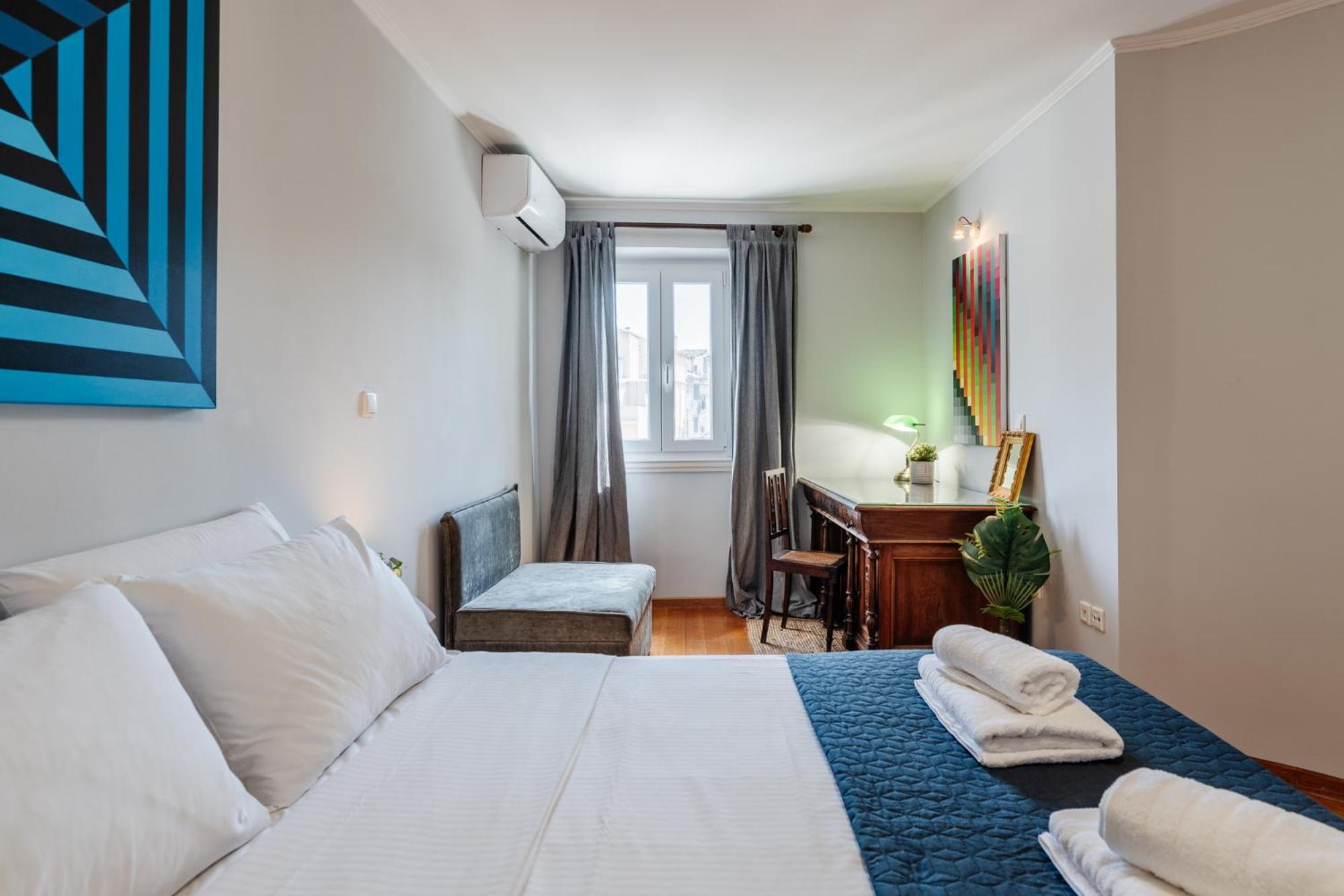 "San Giacomo Square Apt." In The Heart Of Old Town Corfu  Bagian luar foto